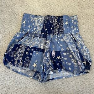 Free people movement shorts. Medium.